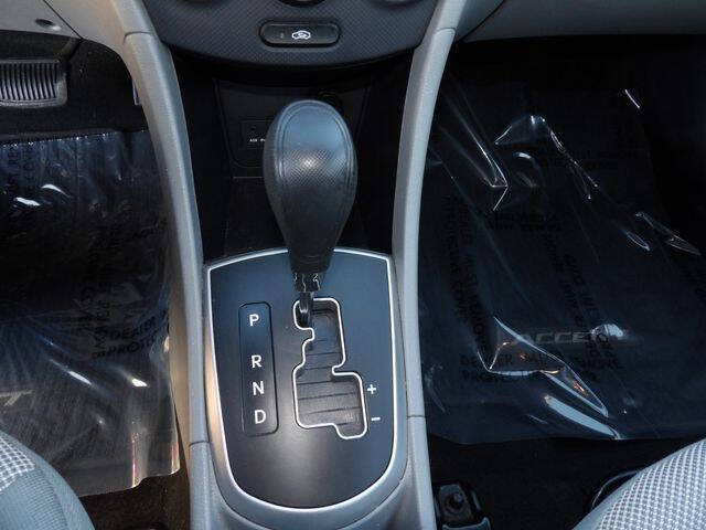 2012 Hyundai Accent GS