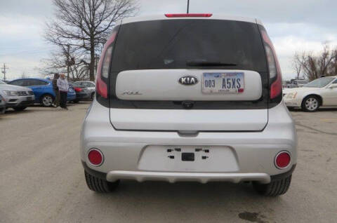 2018 Kia Soul +