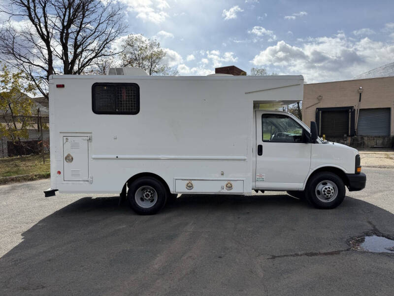 2009 GMC Savana 3500