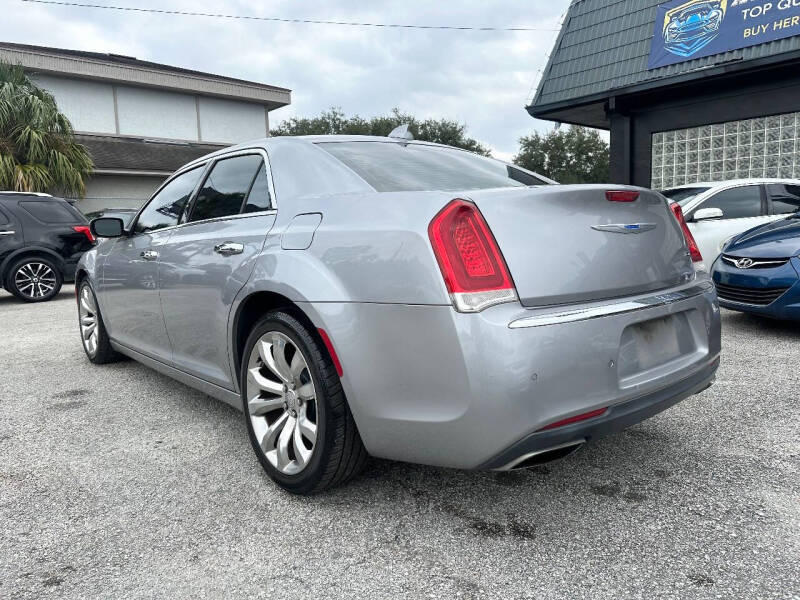 2018 Chrysler 300 Limited