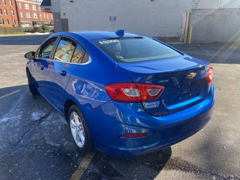 2017 Chevrolet Cruze LT Auto