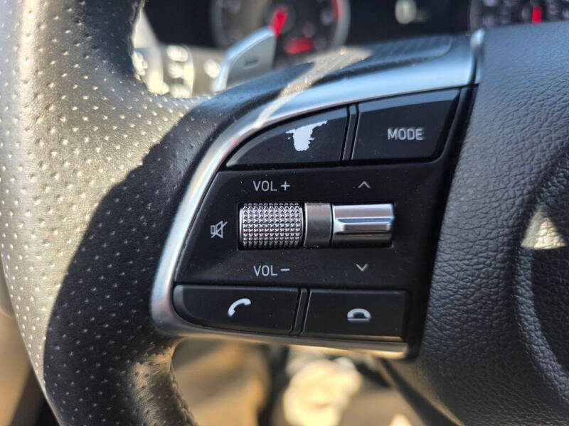 2021 Genesis G70