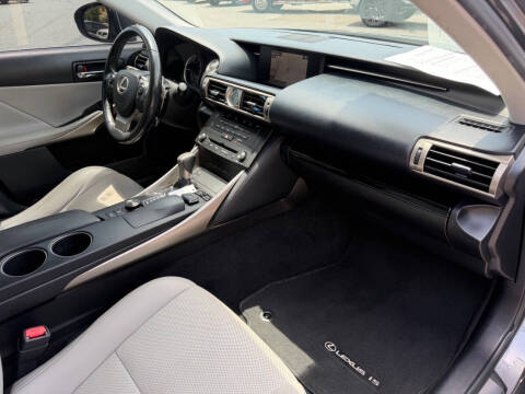 2015 Lexus IS 250