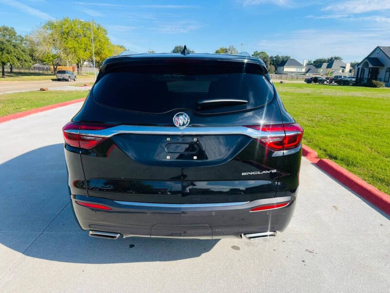 2019 Buick Enclave Essence photo 9