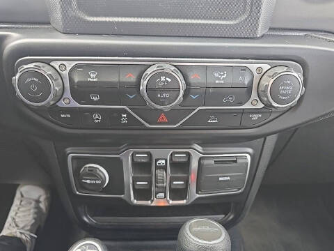 2022 Jeep Gladiator Willys