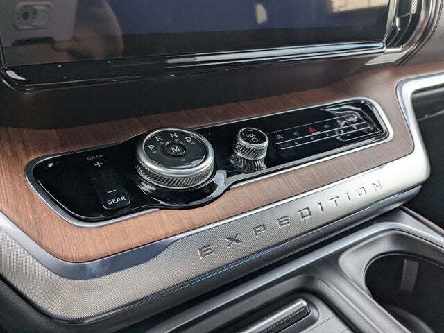 2026 Ford Expedition MAX King Ranch