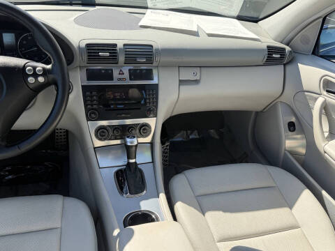 2006 Mercedes-Benz C-Class C 230 Sport