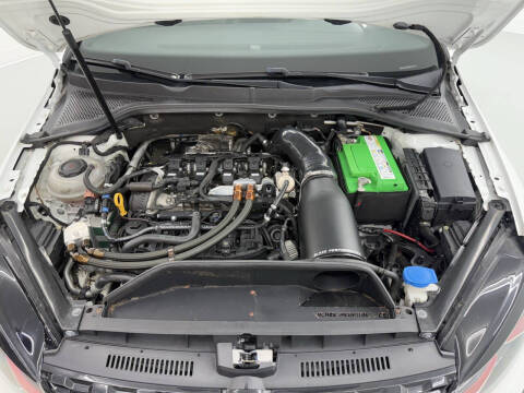 2019 Volkswagen Golf GTI SE