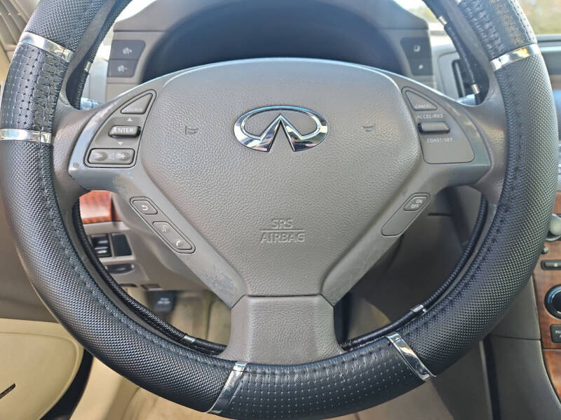 2009 Infiniti G37 Sedan x