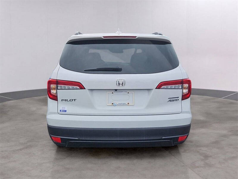 2022 Honda Pilot SE