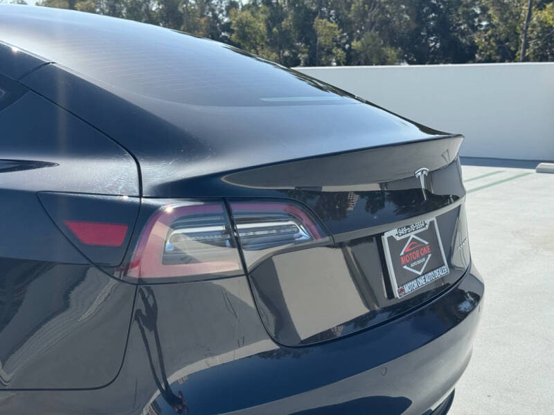 2022 Tesla Model 3 Long Range