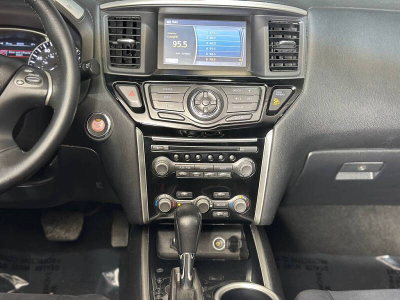 2013 Nissan Pathfinder S