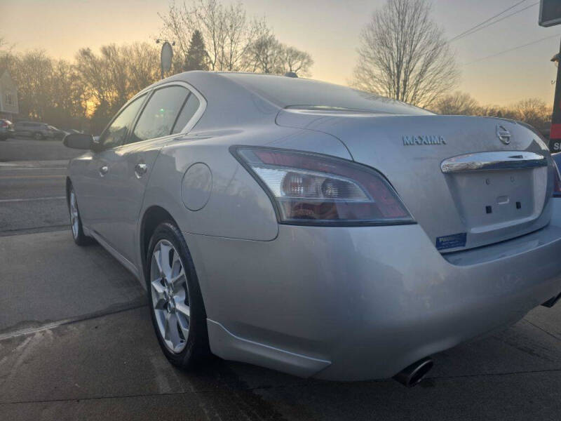 2012 Nissan Maxima
