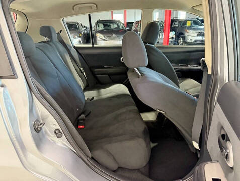 2009 Nissan Versa 1.8 S