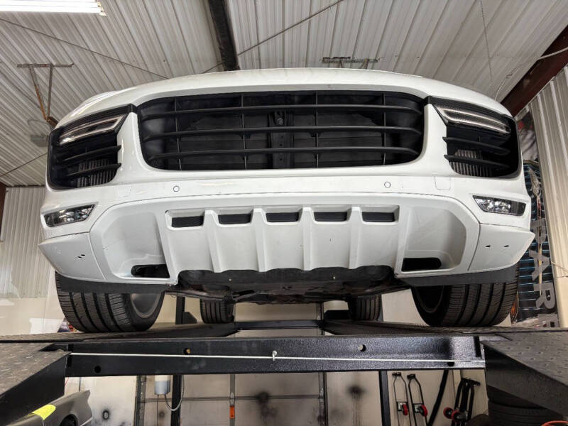 2016 Porsche Cayenne GTS