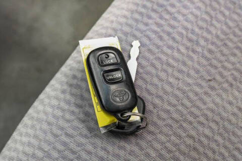 2006 Toyota Corolla LE