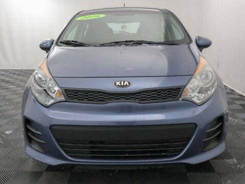 2016 Kia Rio 5-Door LX