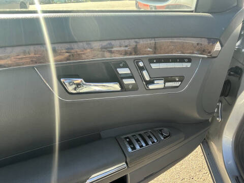 2007 Mercedes-Benz S-Class S 550