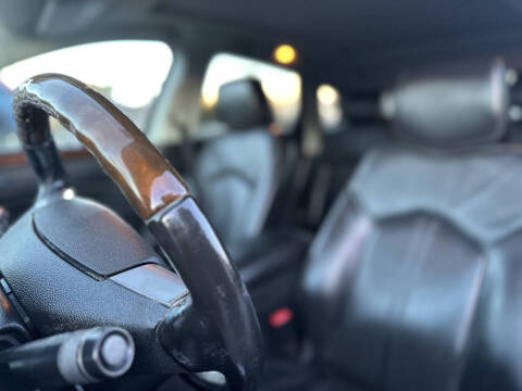 2012 Cadillac SRX Luxury Collection