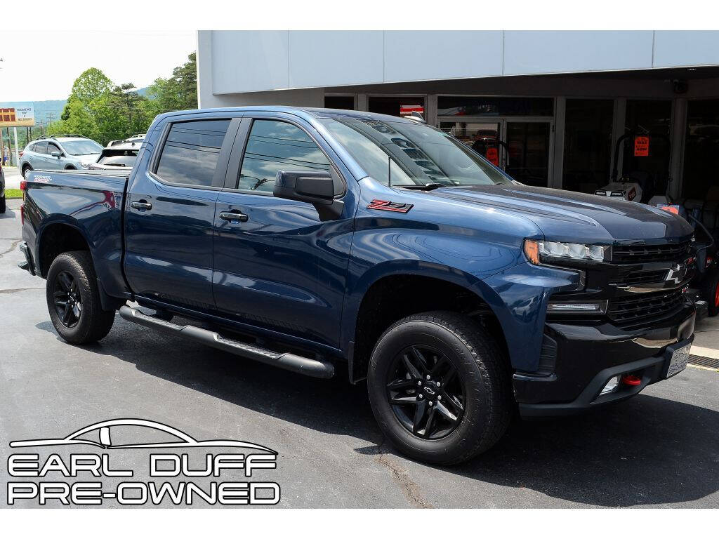 2020 Chevrolet Silverado 1500 for sale at EARL DUFF PRE-OWNED CENTER in Harriman, TN