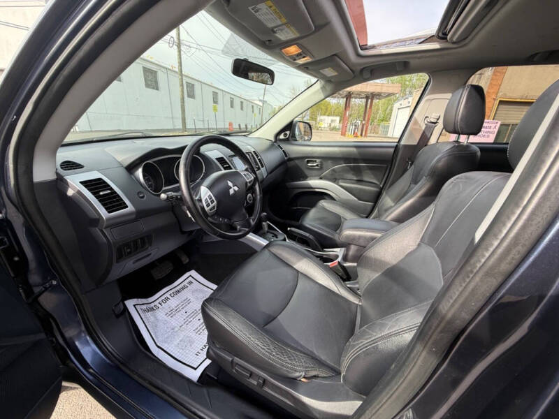 2008 Mitsubishi Outlander XLS