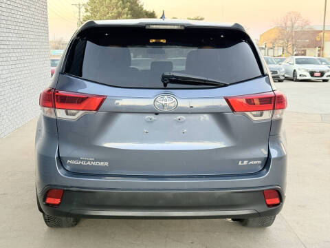 2019 Toyota Highlander LE Plus
