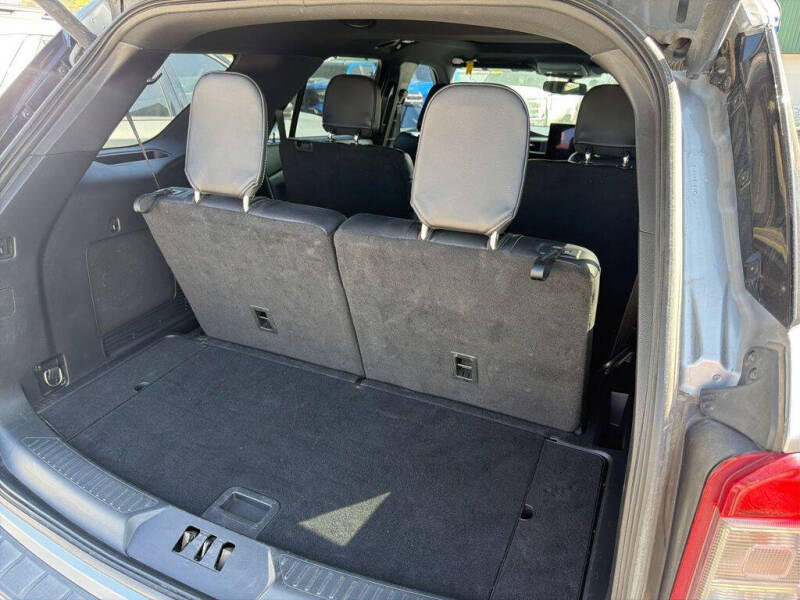 2022 Ford Explorer ST