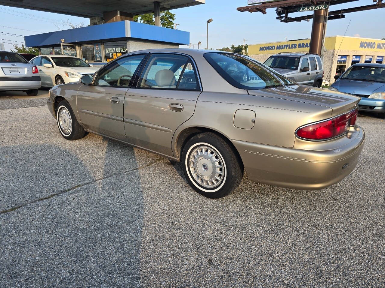 2005 Buick Century for sale at QUEENSGATE AUTO SALES in York, PA