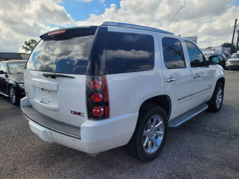 2012 GMC Yukon Denali
