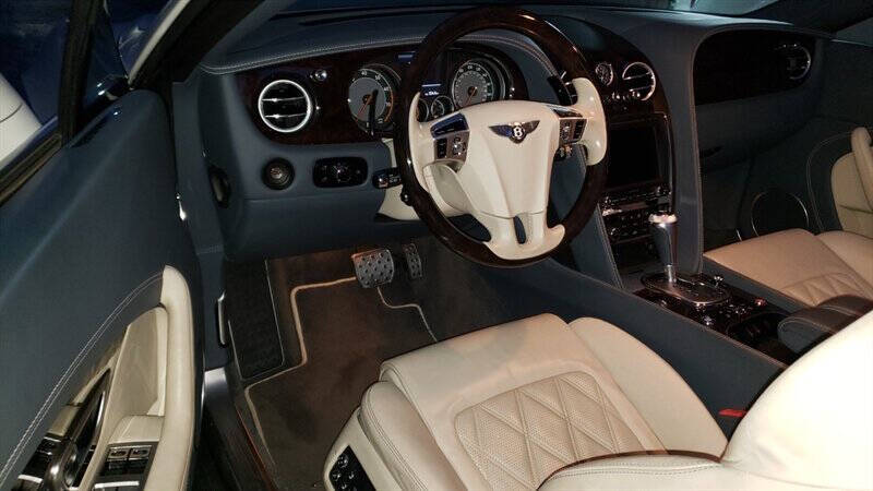 2015 Bentley Continental GT Base photo 12