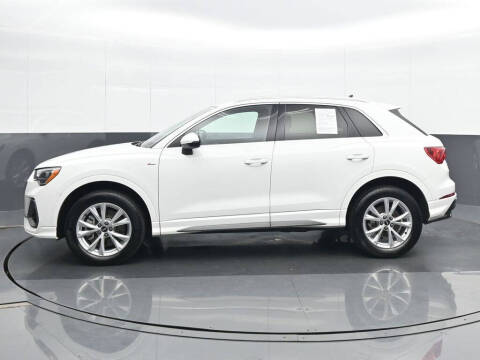 2022 Audi Q3 quattro S line Premium 45 TFSI