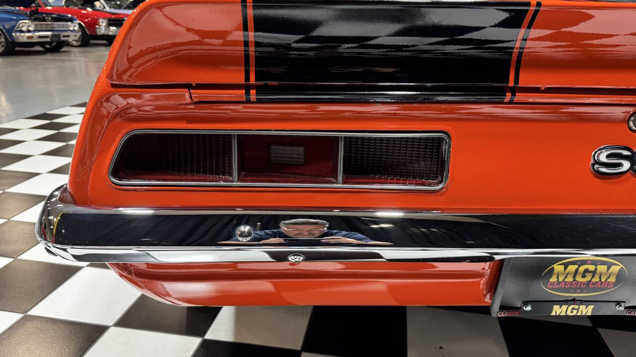 1969 Chevrolet Camaro 44