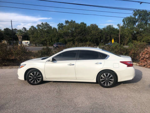 2017 Nissan Altima for sale at Discount Auto in Austin TX