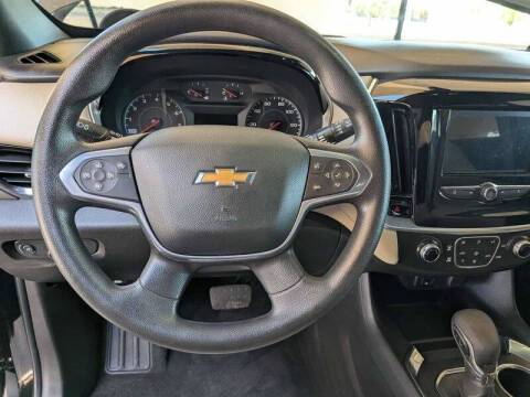 2022 Chevrolet Traverse LS