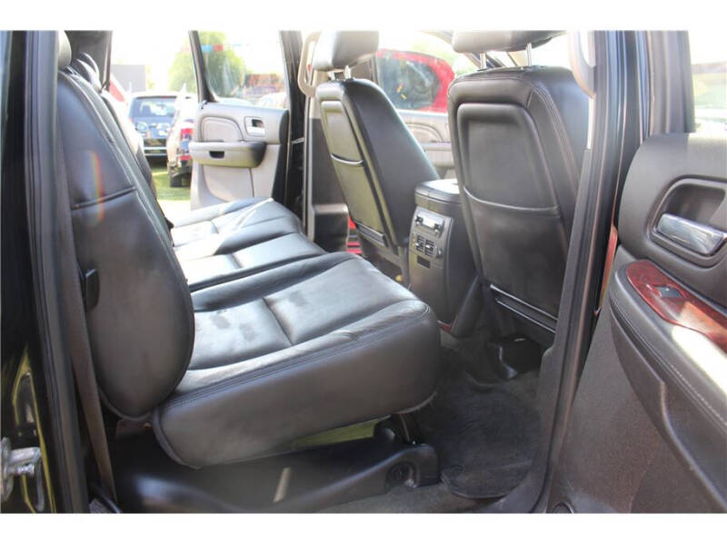 2013 Cadillac Escalade EXT Premium