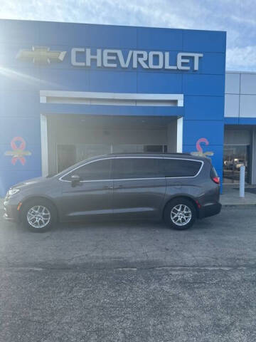 2022 Chrysler Pacifica Touring L