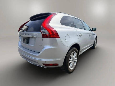 2015 Volvo XC60 T5 Drive-E Premier