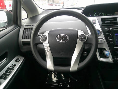 2012 Toyota Prius v Three