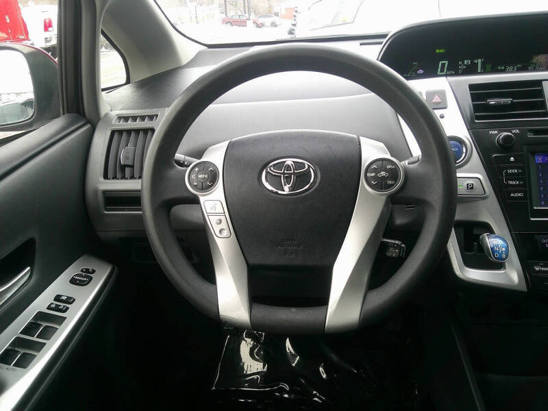 2012 Toyota Prius v Three