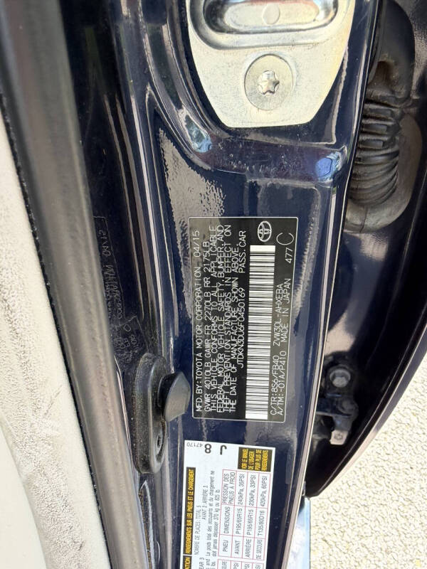 2015 Toyota Prius Two