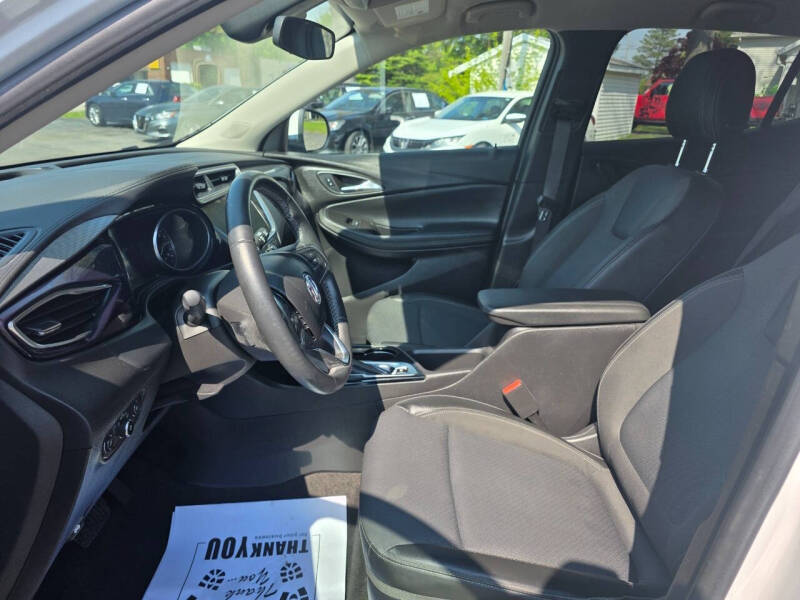 2022 Buick Encore GX Select