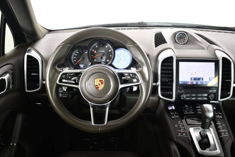 2017 Porsche Cayenne