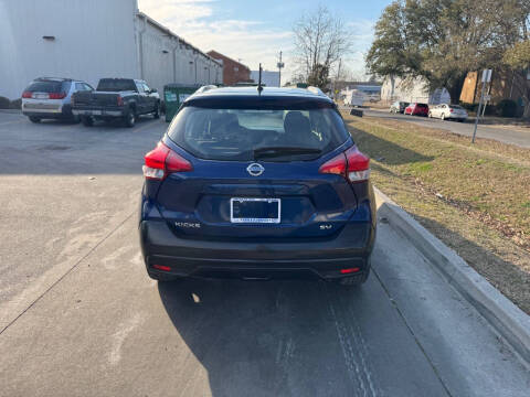 2019 Nissan Kicks SV