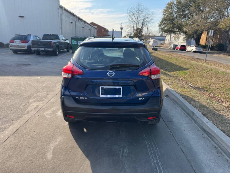 2019 Nissan Kicks SV