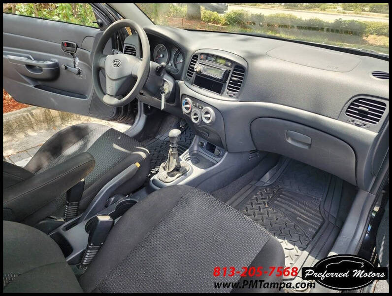 2011 Hyundai Accent GL