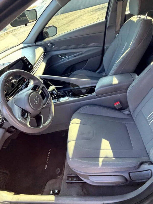 2022 Hyundai Elantra