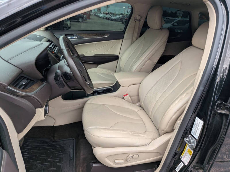 2017 Lincoln MKC Reserve