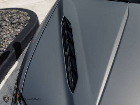 2024 Lamborghini Urus S