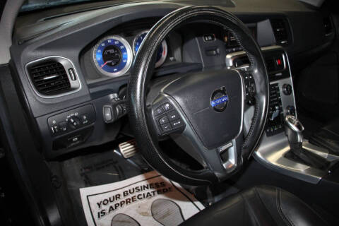 2013 Volvo S60 T6 R-Design Platinum