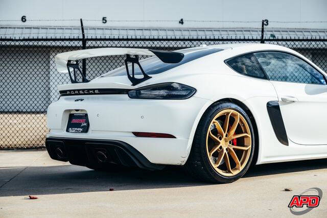 2020 Porsche 718 Cayman GT4
